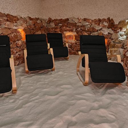 Hotel Aurora Wellness & Spa ทิโวลิ แตร์เม ภายนอก รูปภาพ