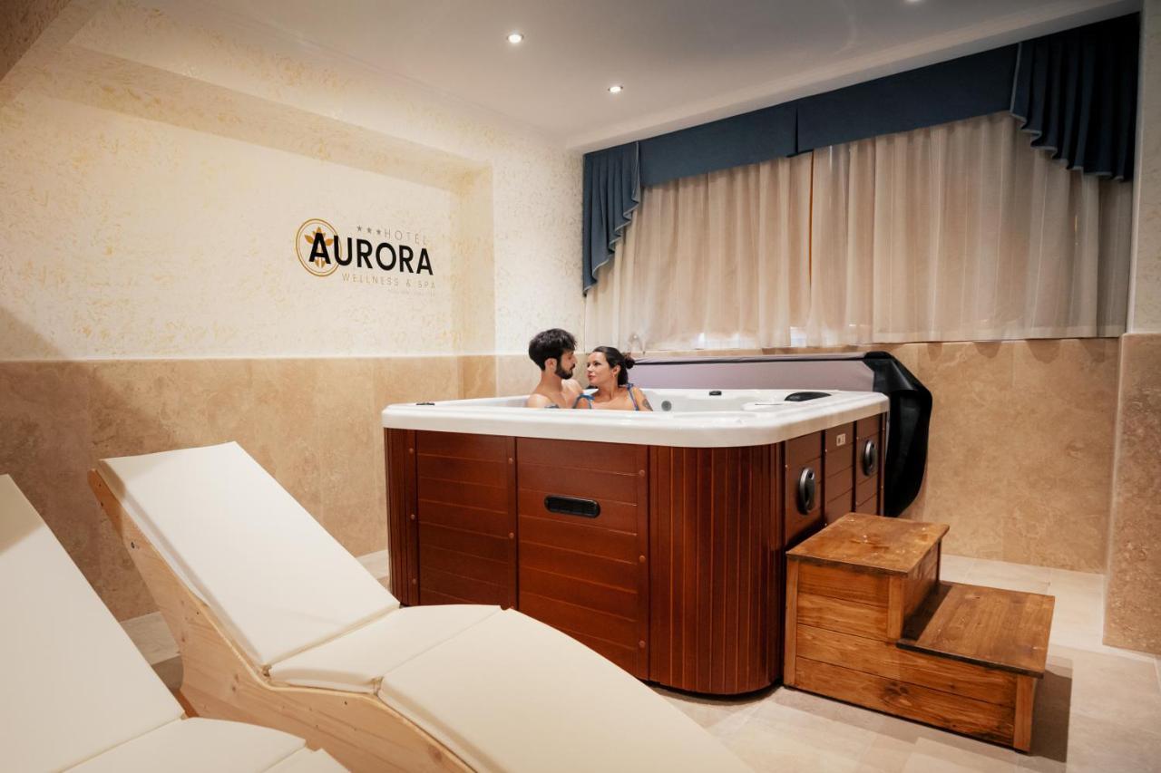 Hotel Aurora Wellness & Spa ทิโวลิ แตร์เม ภายนอก รูปภาพ