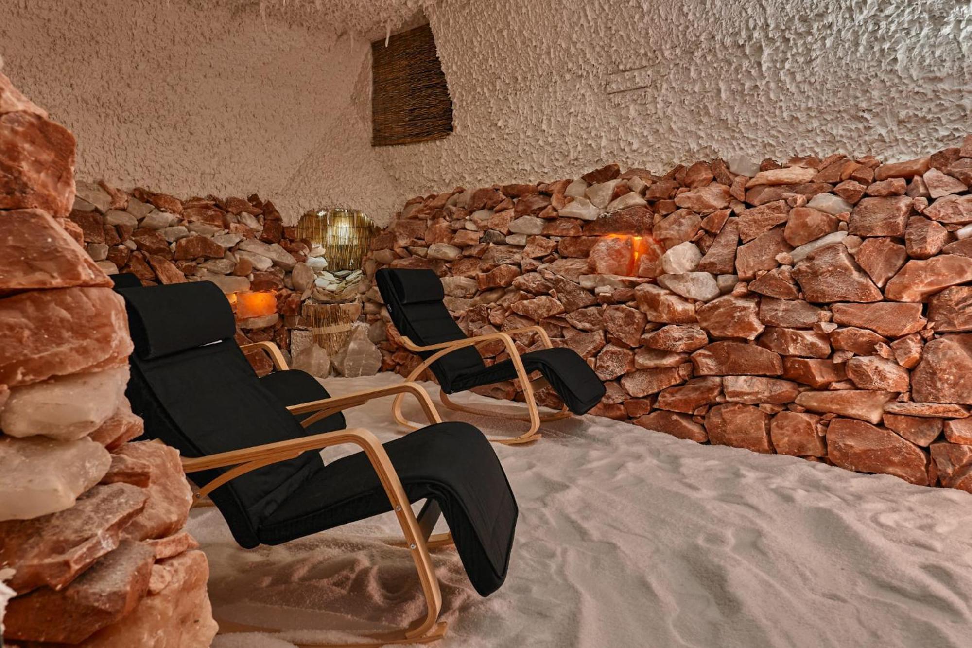 Hotel Aurora Wellness & Spa ทิโวลิ แตร์เม ภายนอก รูปภาพ