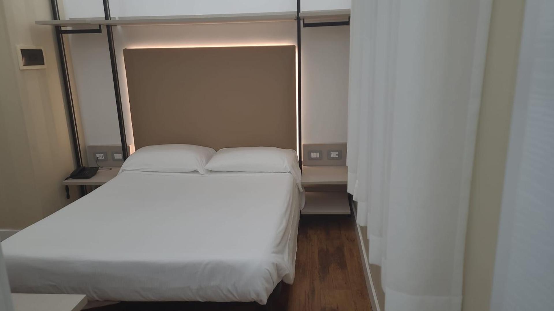 Hotel Aurora Wellness & Spa ทิโวลิ แตร์เม ภายนอก รูปภาพ