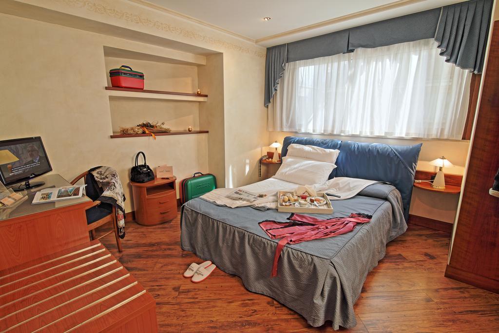 Hotel Aurora Wellness & Spa ทิโวลิ แตร์เม ห้อง รูปภาพ