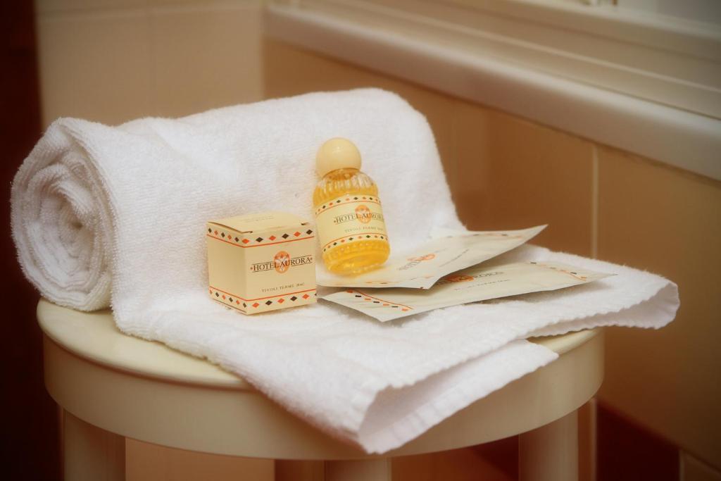Hotel Aurora Wellness & Spa ทิโวลิ แตร์เม ภายนอก รูปภาพ