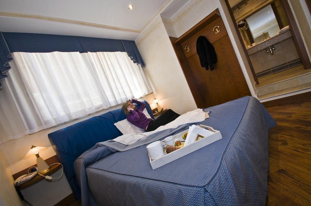 Hotel Aurora Wellness & Spa ทิโวลิ แตร์เม ห้อง รูปภาพ