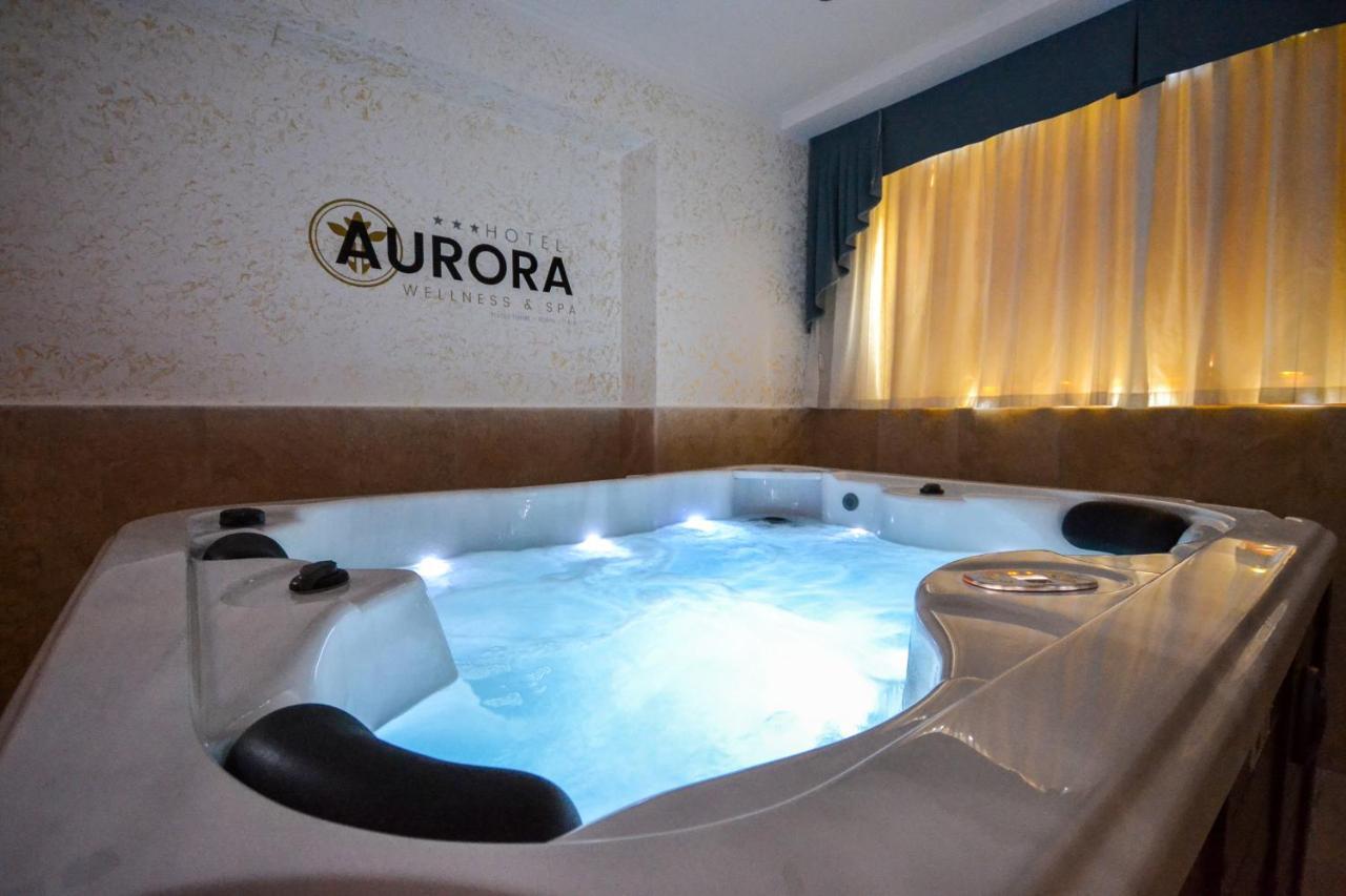 Hotel Aurora Wellness & Spa ทิโวลิ แตร์เม ภายนอก รูปภาพ